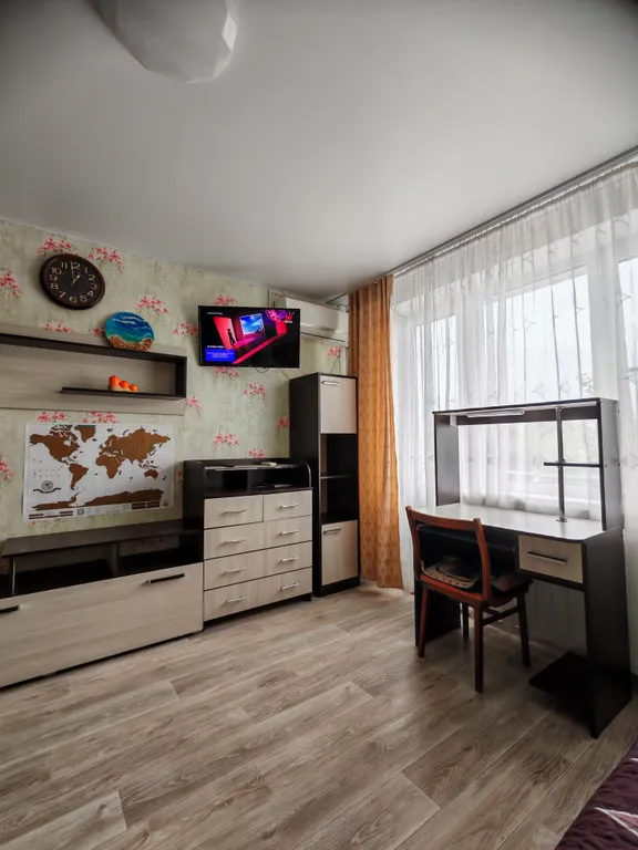 Светлая, уютная однокомнатная квартира в 10 минутах от источников ждет вас