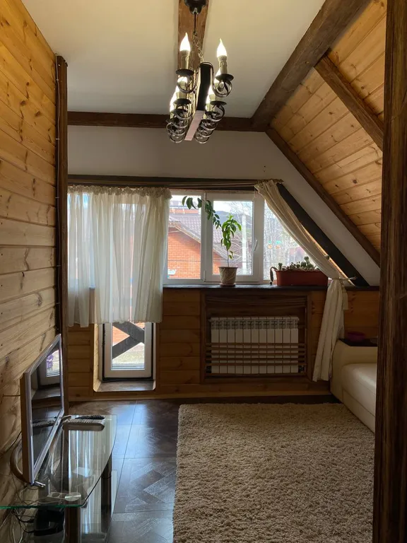 Дизайнерский дом Каравелла в центре Абзаково