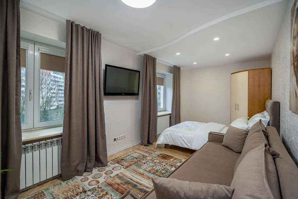 Трехкомнатные апартаменты  в центре