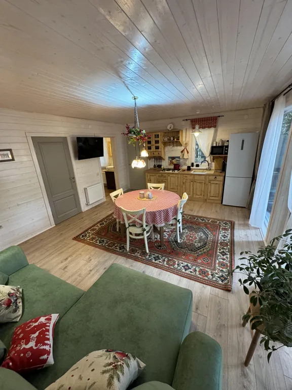 Коттедж Левый домик — Архыз