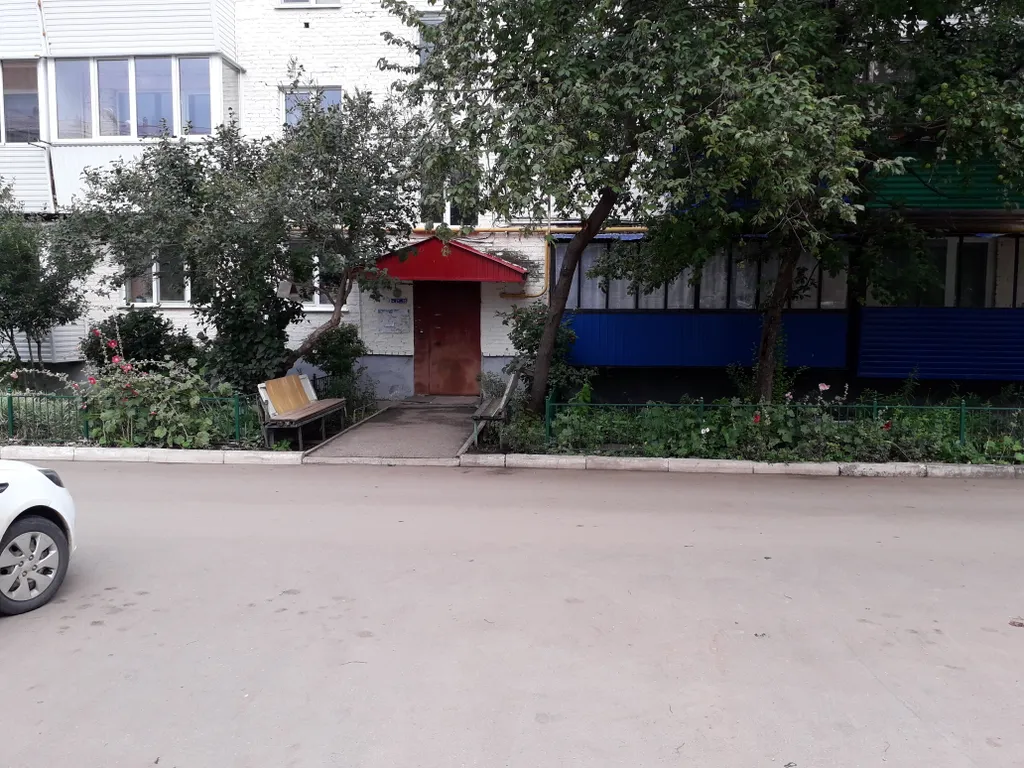 Квартира с косметическим ремонтом в центре возле ТРК