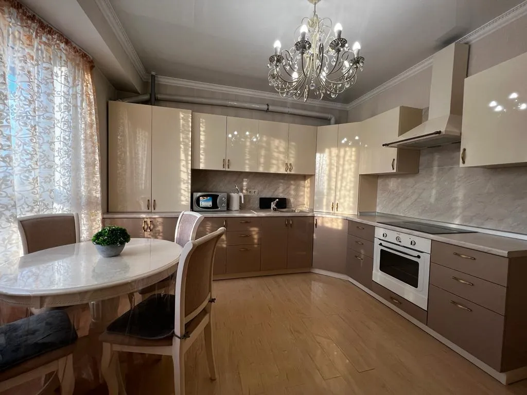 Абсолютно новая дизайнерская VIP квартира