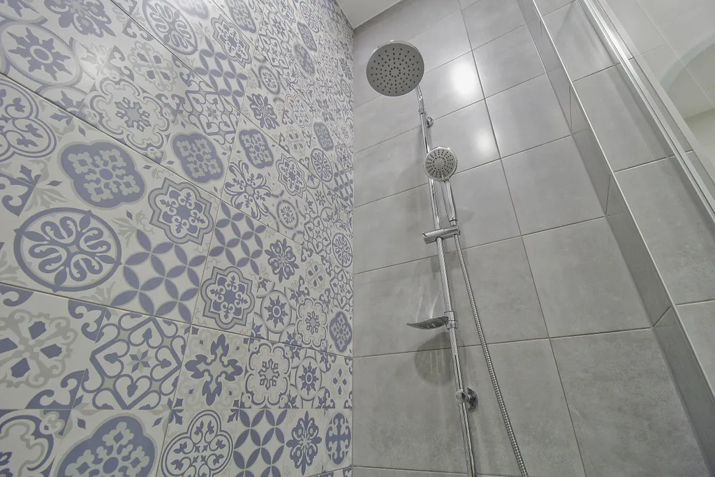 Студия с панорамными окнами в центре