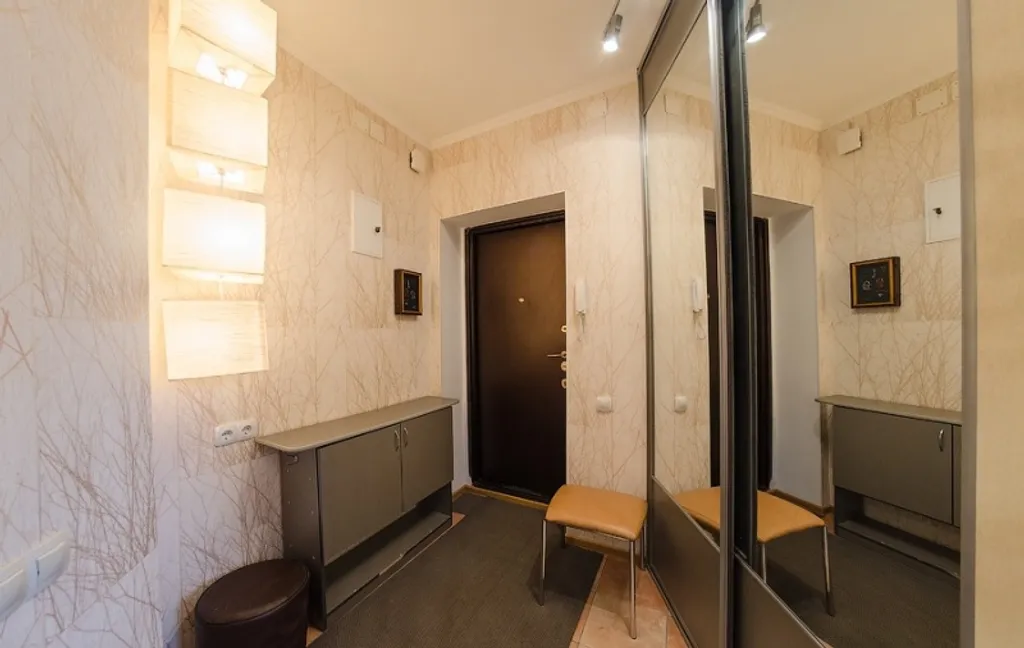 "Rent70" Квартира известного Томского архитектора -  Вершинина 25