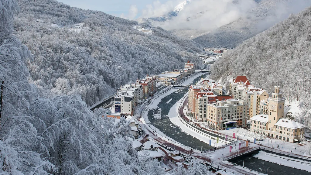 Панорамный апартамент с балконом, центр, лучшая локация