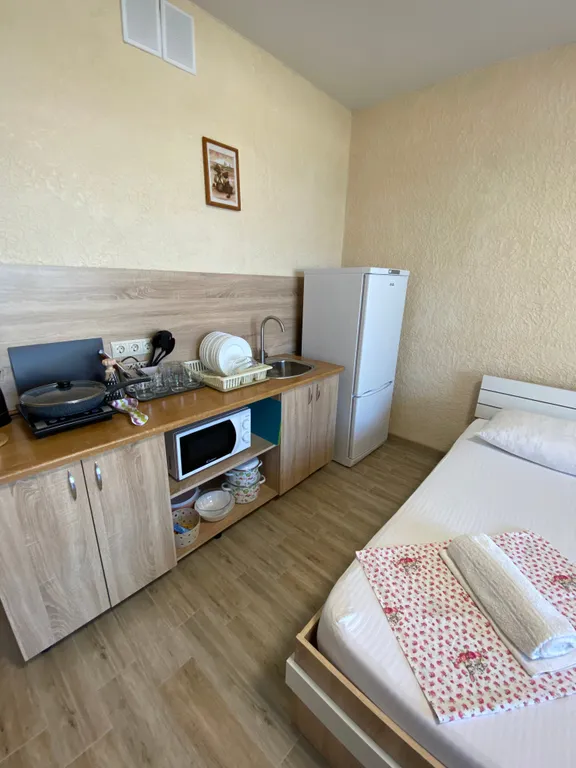 Коттедж Коттедж Стандартный четырёхместный номер — Витино