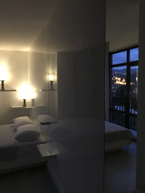 Потрясающий вид на старый Тбилиси