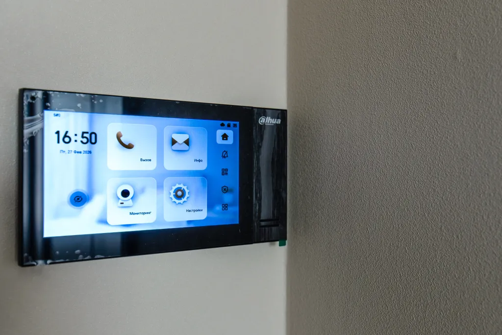 Дизайнерская студия в доме бизнес-класса