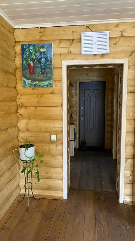 Уютный деревенский дом в сердце города