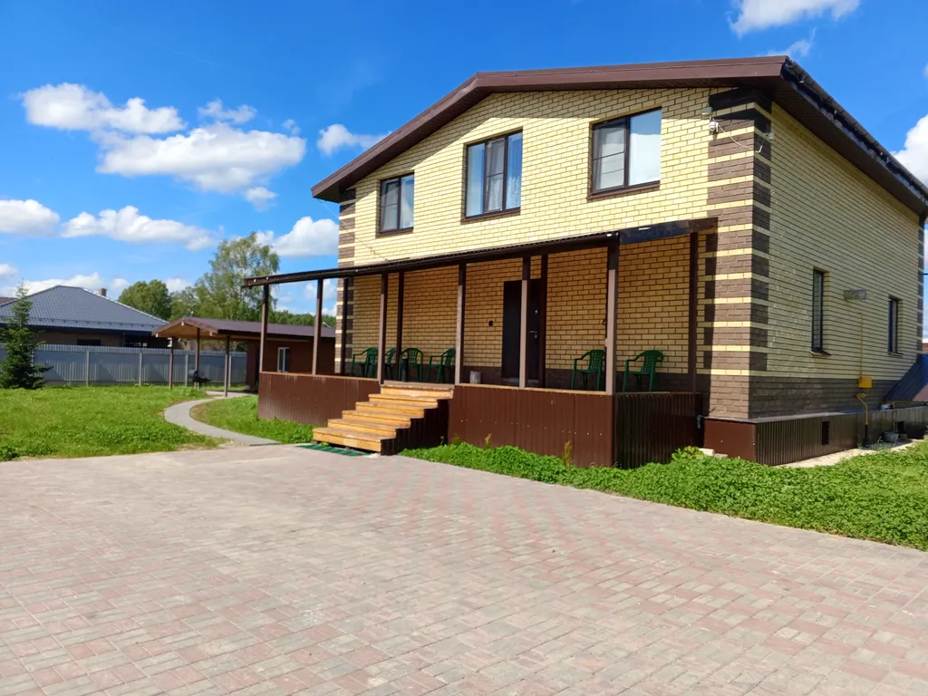 Коттедж с баней