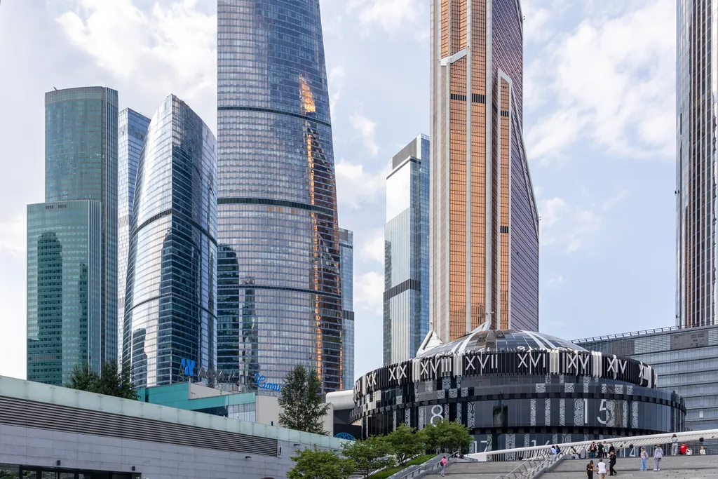 Видовая квартира в Neva Towers