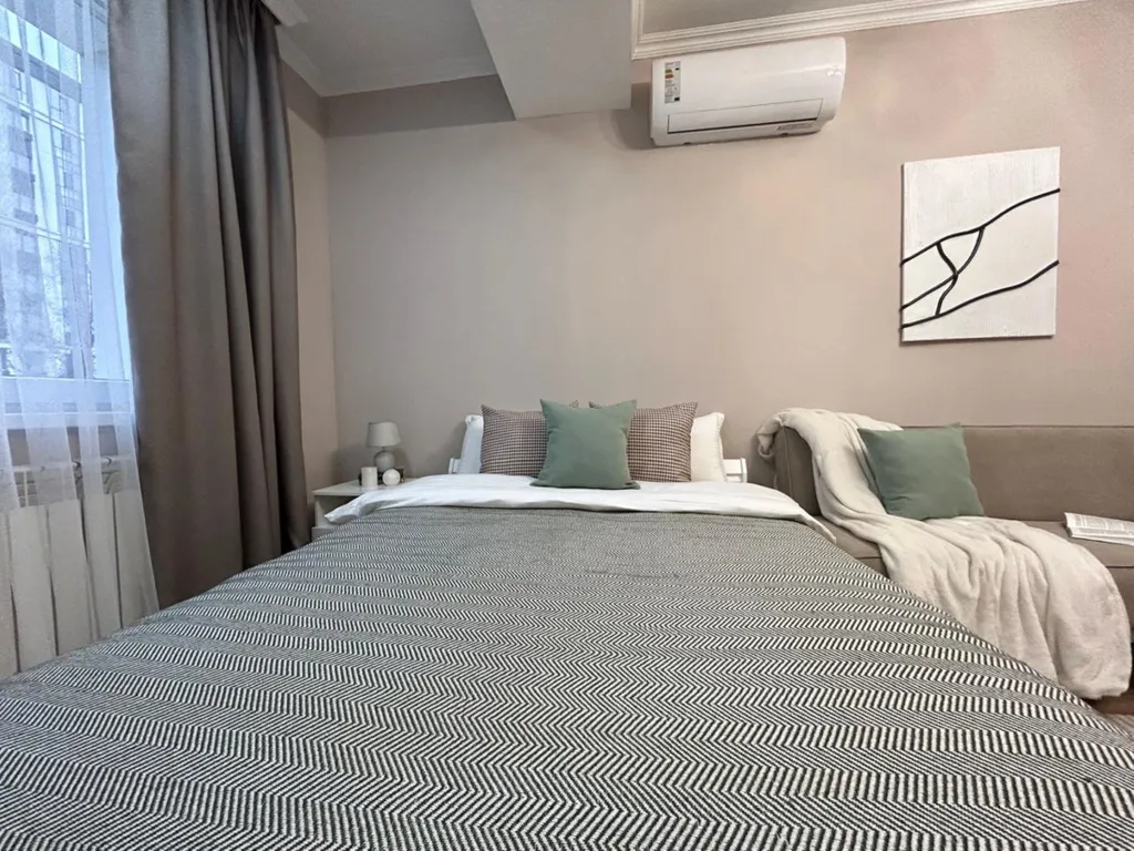 Нежная и уютная студия Кашемир в сердце города