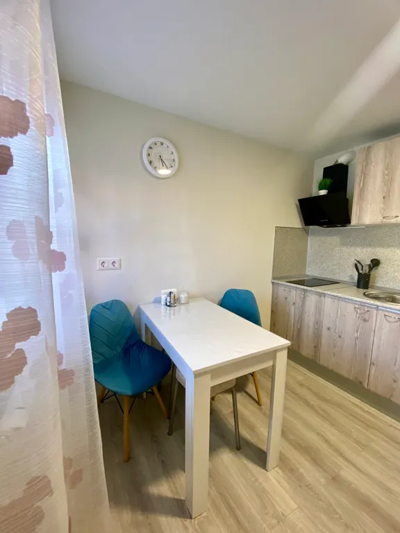 Современная квартира возле моря — аренда посуточно в Новороссийск