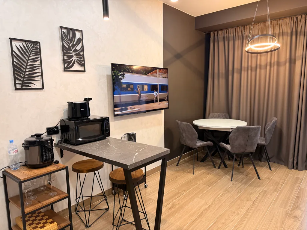 Квартира- студия с дизайнерским ремонтом