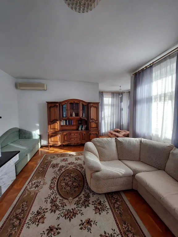 Коттедж Большой дом в центре для большой компании — Геленджик