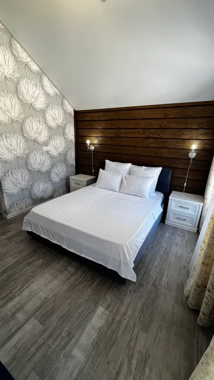 Usadba gesh - оранжевый дом в центре сибирского леса