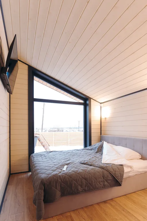 Дом с видом на озеро