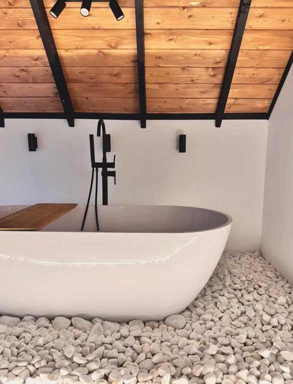 Уютный дом Elovoye в сердце леса с уличным спа-бассейном