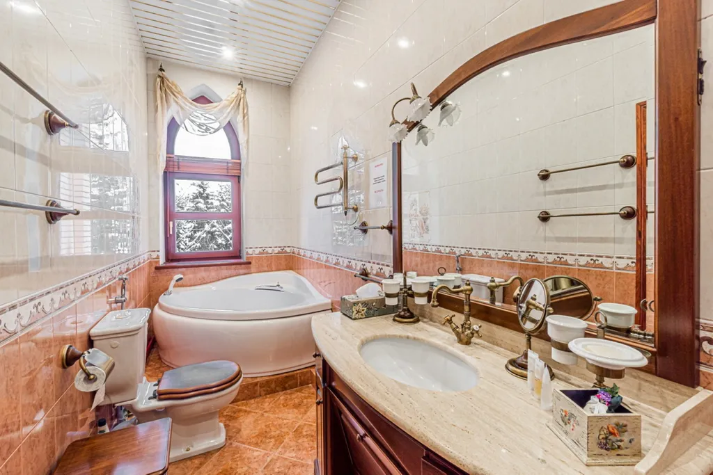 6-комнатный Дом