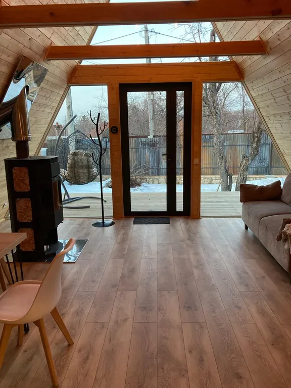 Коттедж Уютный дом с камином у леса — аренда посуточно в Самара