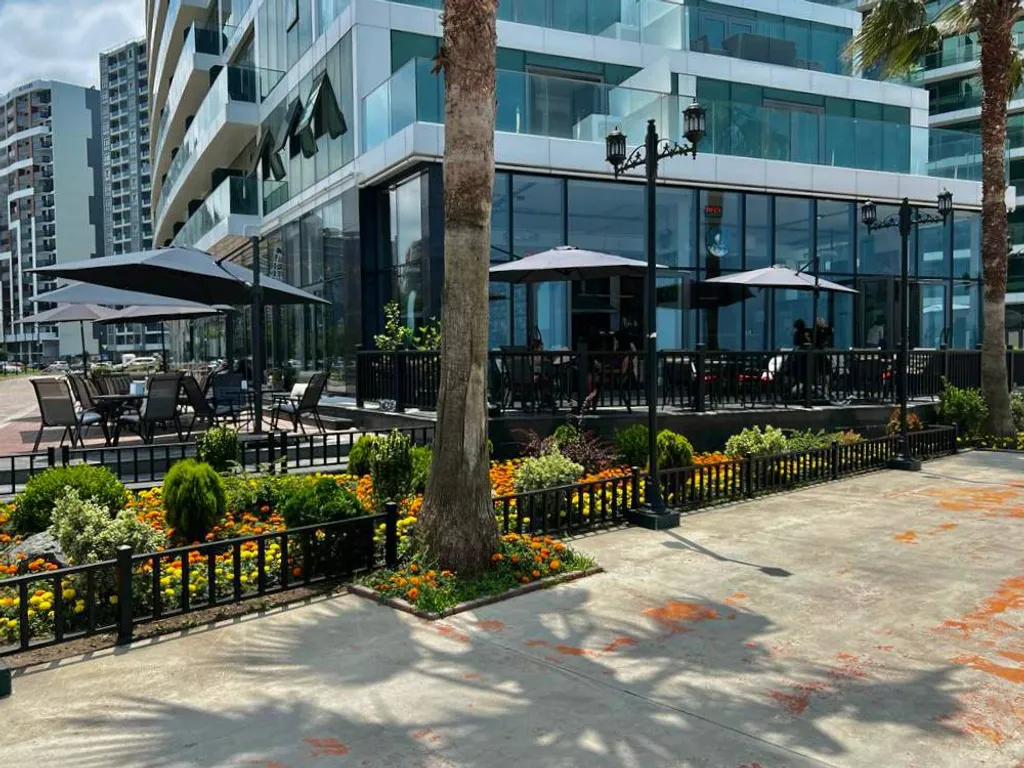 Современная квартира на берегу моря, Batumi View