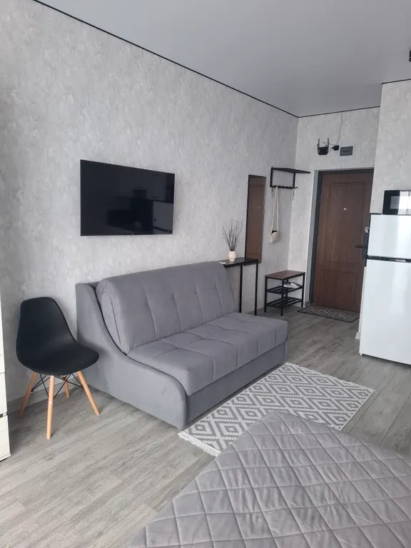 Видовые апартаменты-студия на 1-ой береговой