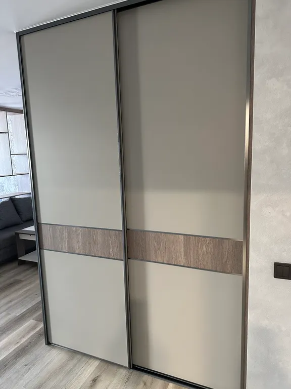 Отличная квартира возле зелёного угла