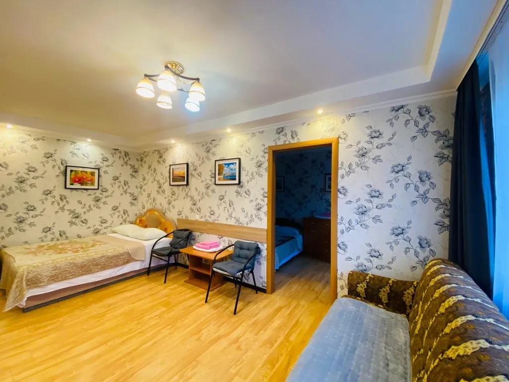 2-х комнатная квартира на пр. Кирова у ТРК Мурсанск-Молл