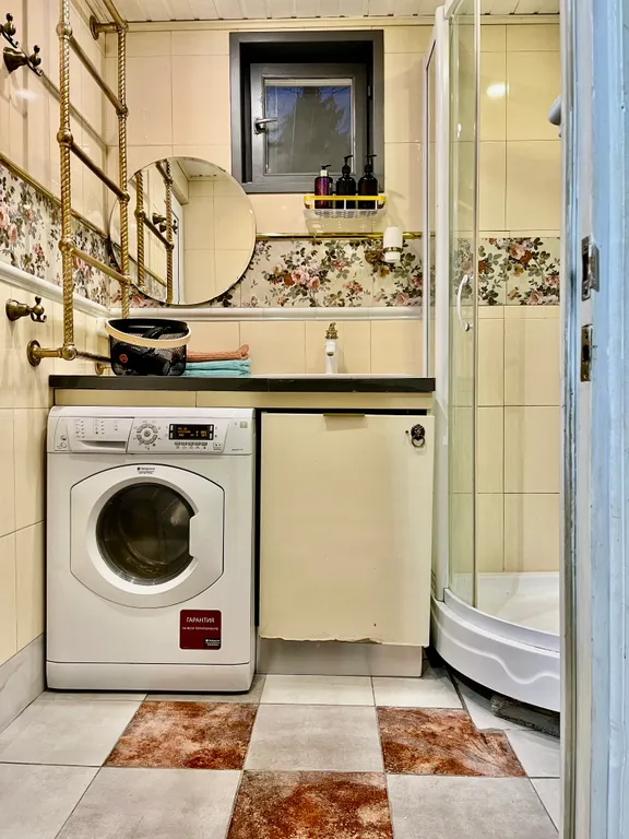 Дом в Шмеленках с гортензиями