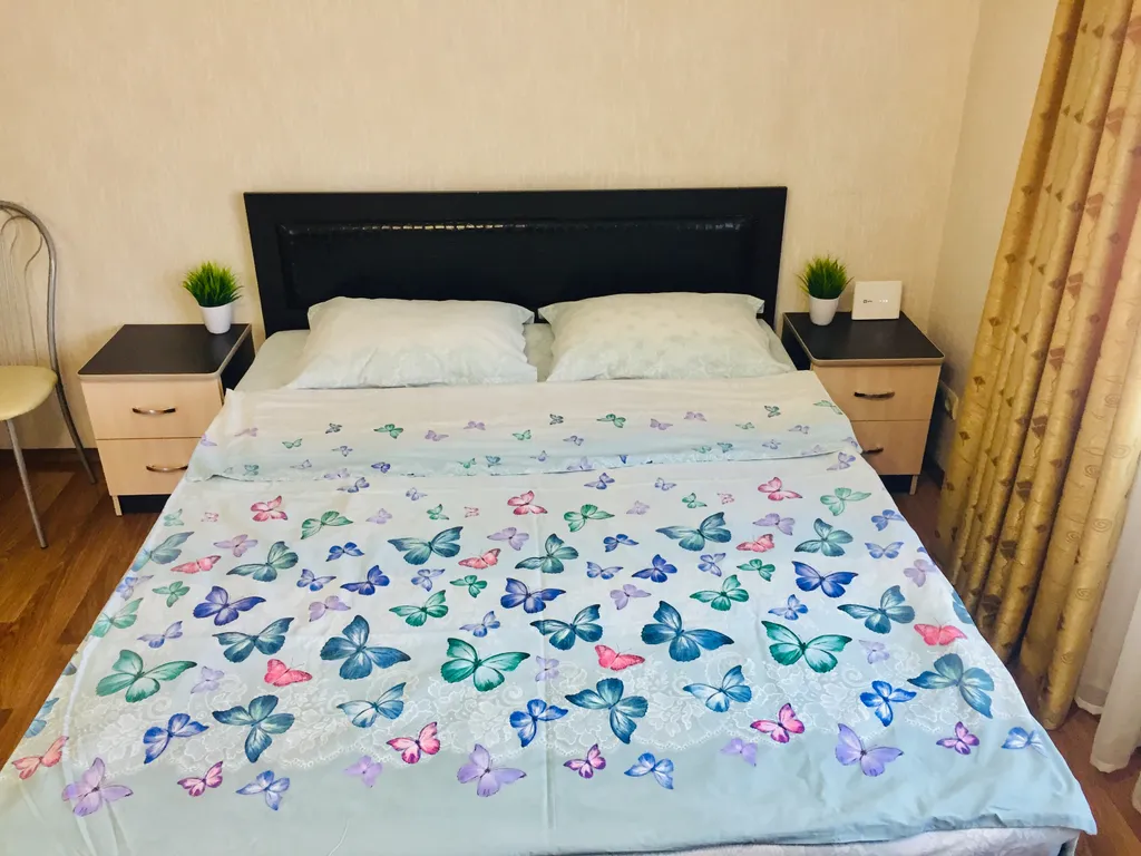 Квартира Апартаменты в центре — аренда посуточно в Альметьевск