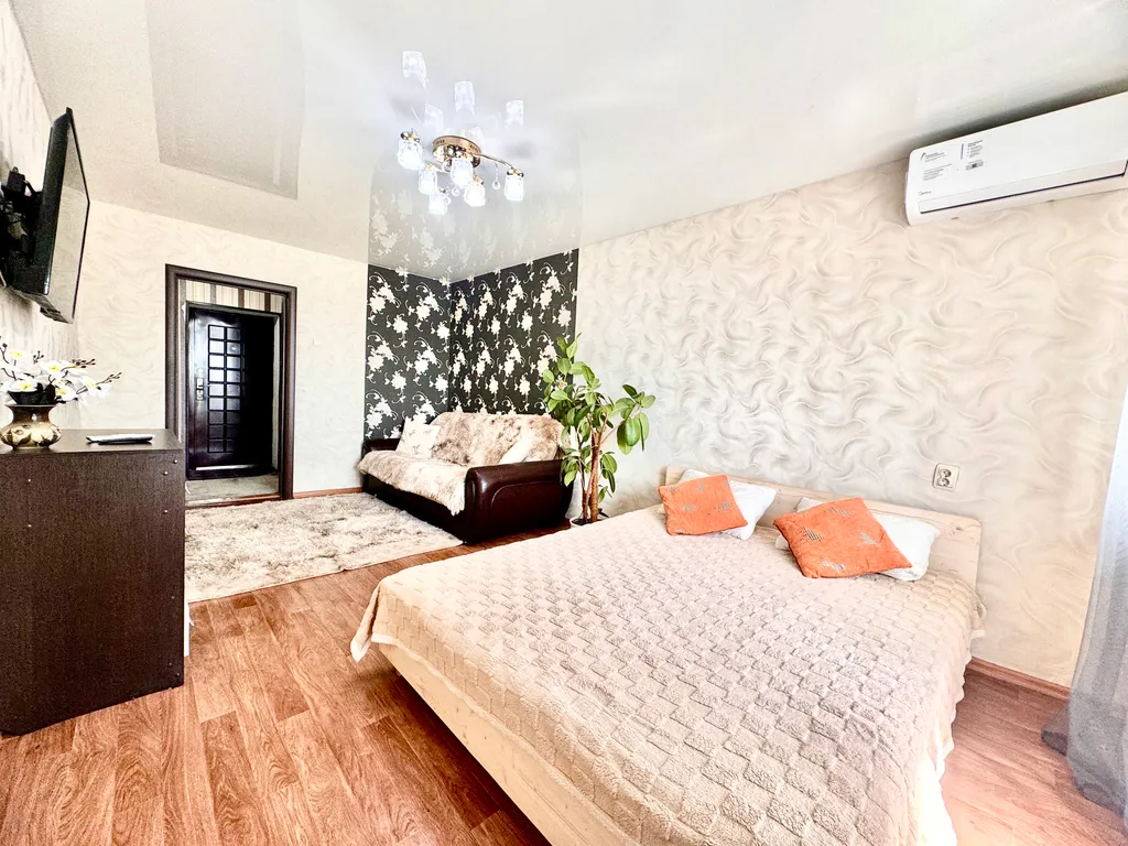 Уютная светлая, теплая квартира в центре города Уссурийска