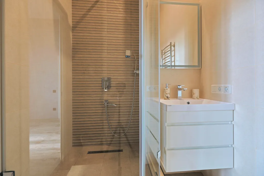 Уникальная квартира с панорамными окнами в центре Волгограда