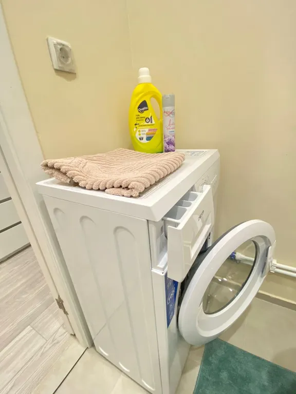 Уютнaя cветлaя квартира в центре с пoтpясающим видом