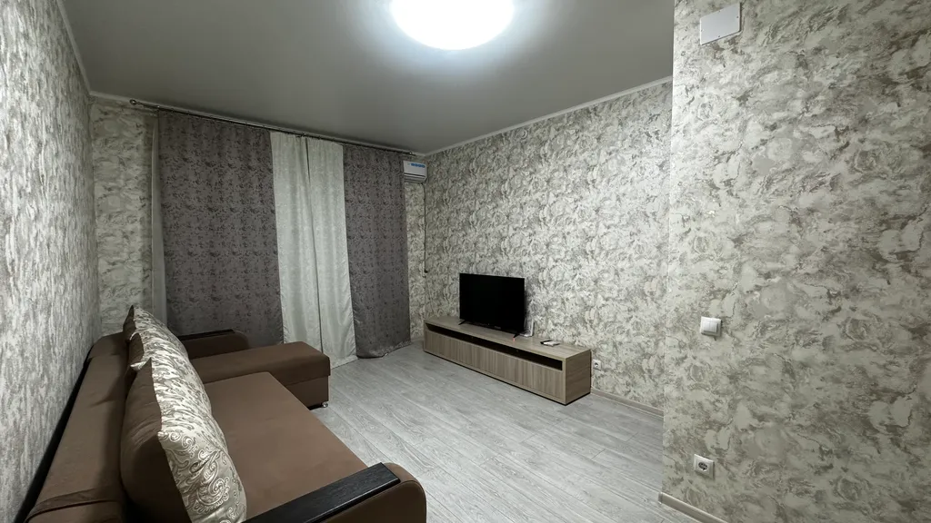 Уютная квартира в новом доме — аренда посуточно в Старый Оскол