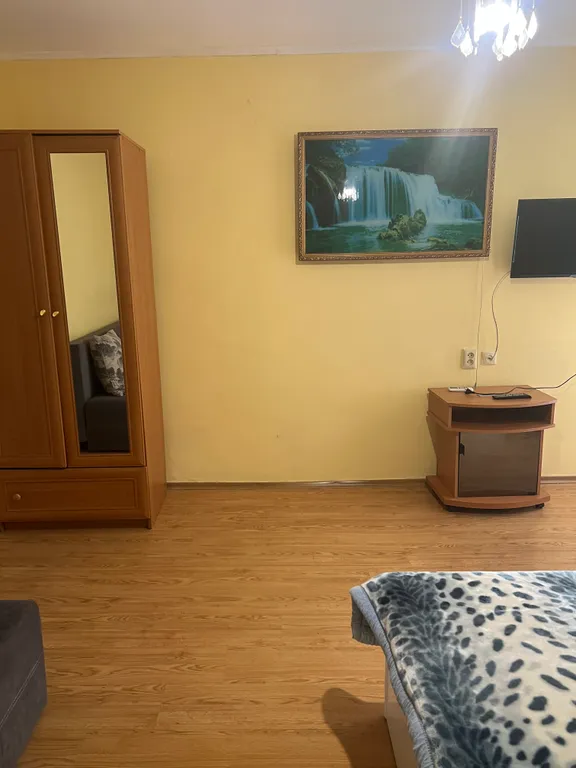 Номер с балконом во двор