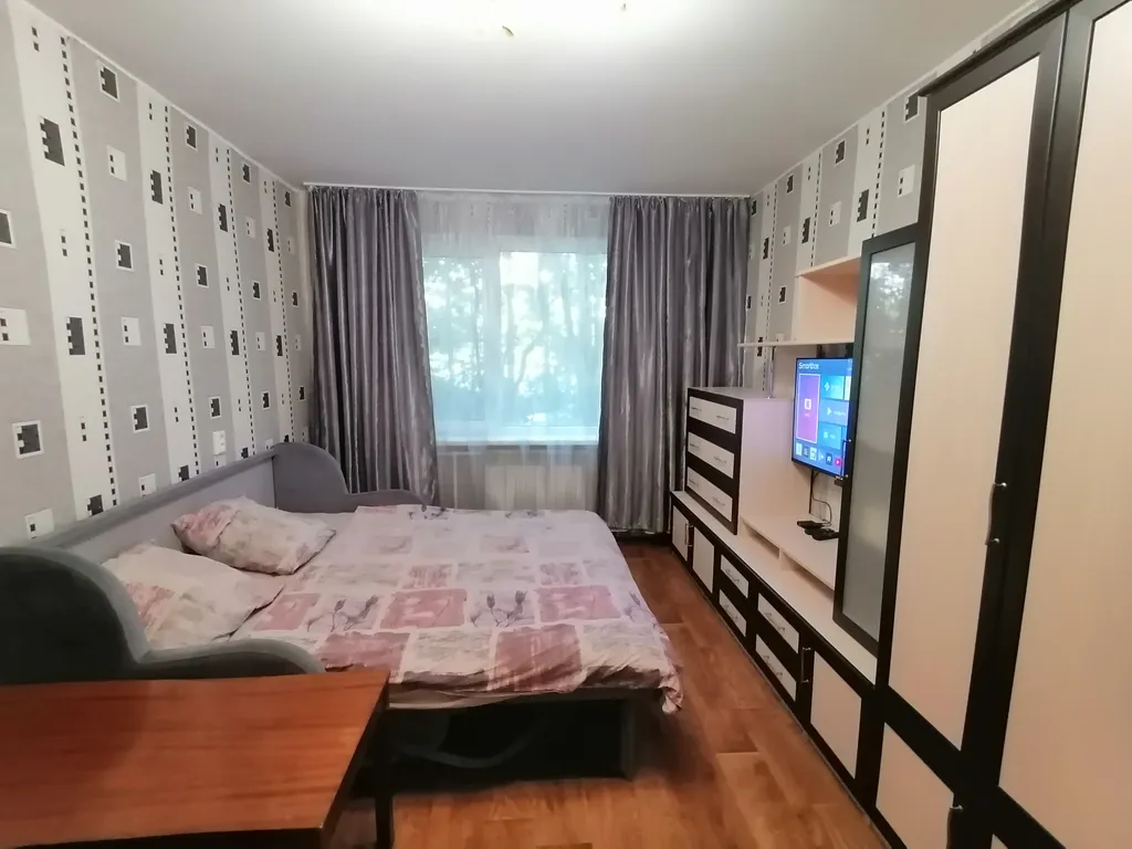 Комната у метро Проспект Просвещения