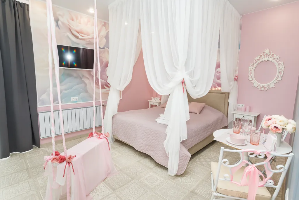 Квартира Романтический люкс в центре — аренда посуточно в Екатеринбург