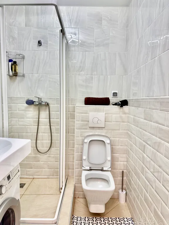 Уютная студия с большим балконом