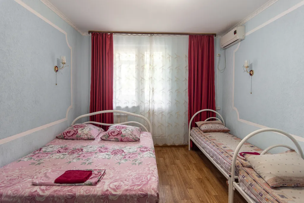 Квартира Ном 18 — аренда посуточно в Геленджик