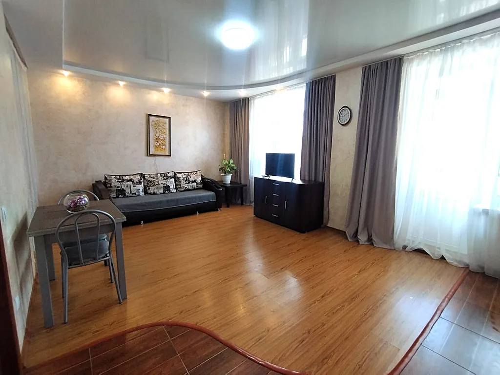 1-комнатная Квартира — аренда посуточно в Псков