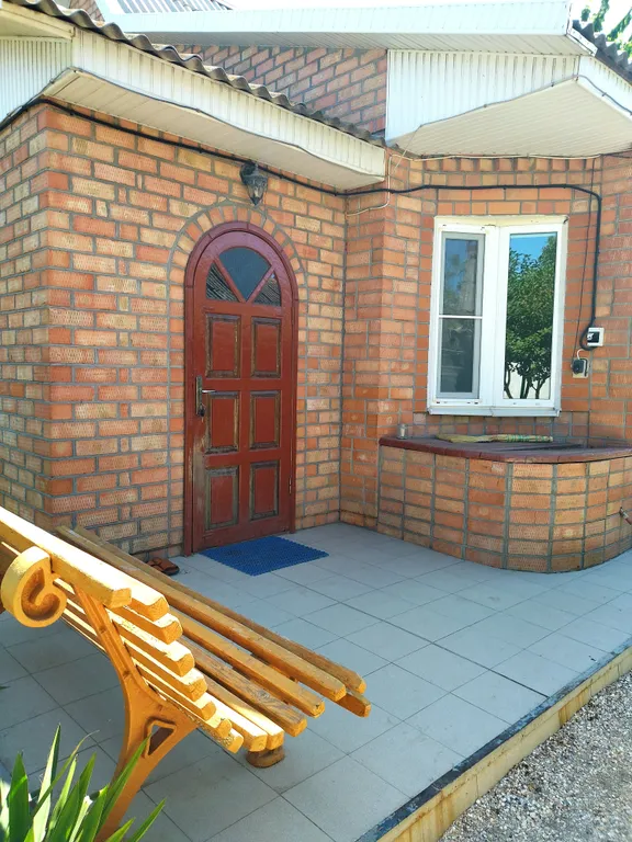 Дом на побережье Азовского моря