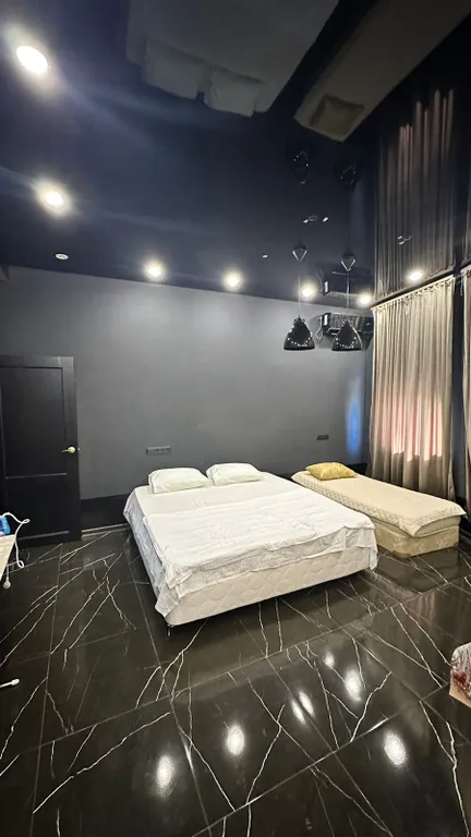 Коттедж Просторный дом у моря — аренда посуточно в Гагра