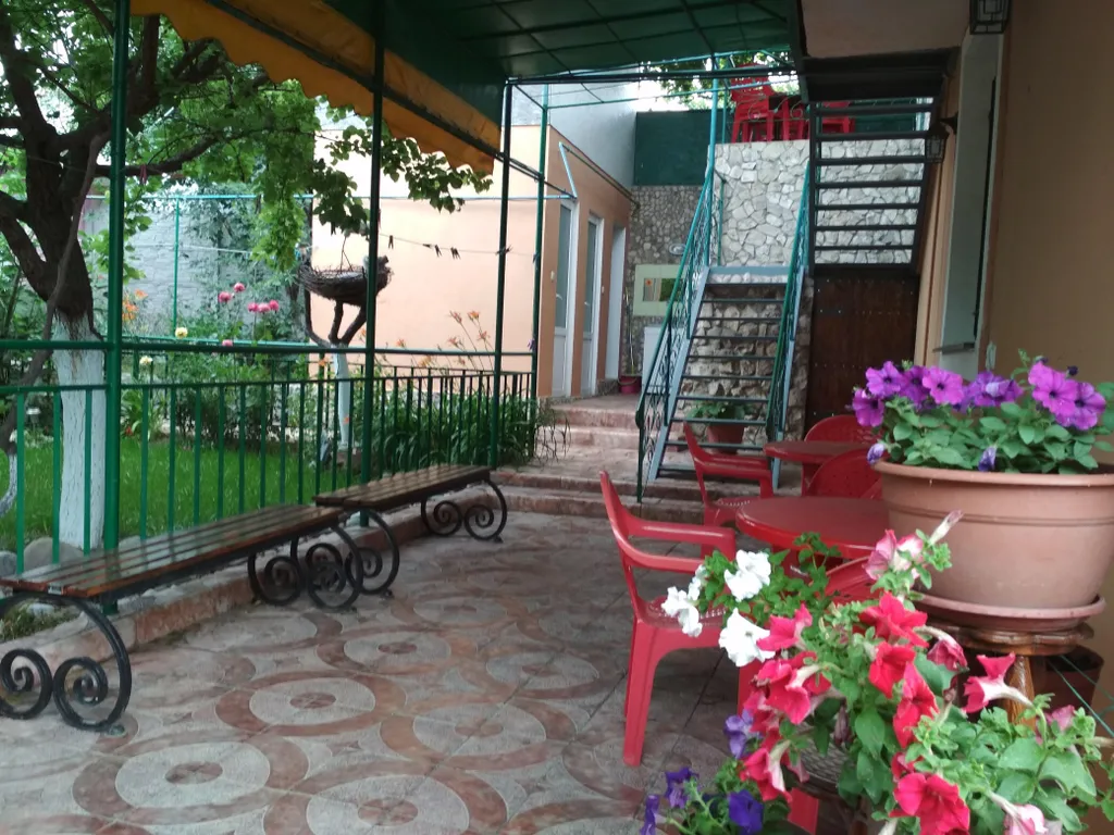 Уютная квартира с большим балконом