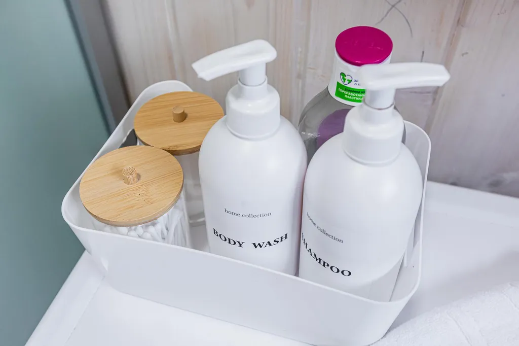 Яркий коттедж с панорамным видом на лес рядом с баней