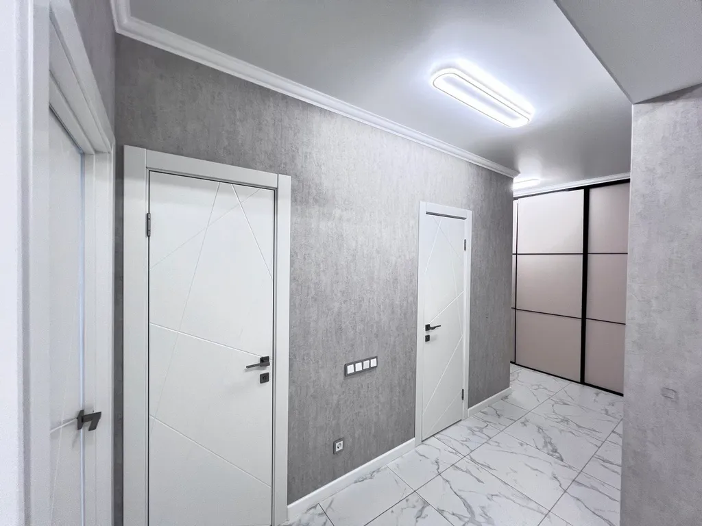 Стильная современная двушка центр