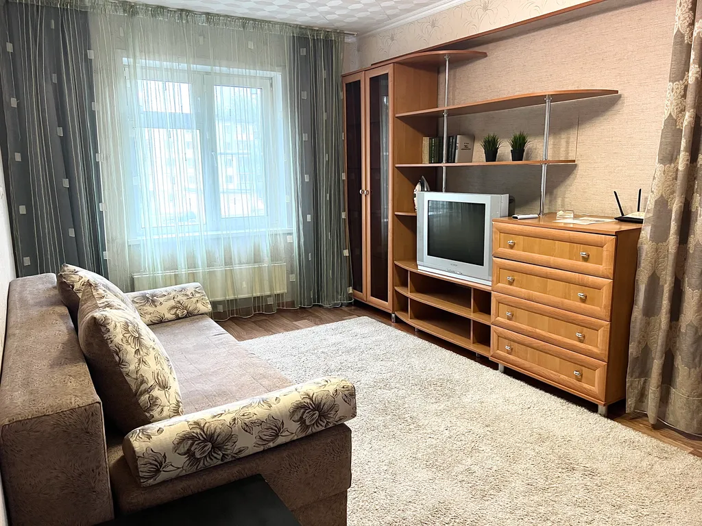 Однокомнатная квартира на улице Мира 7А