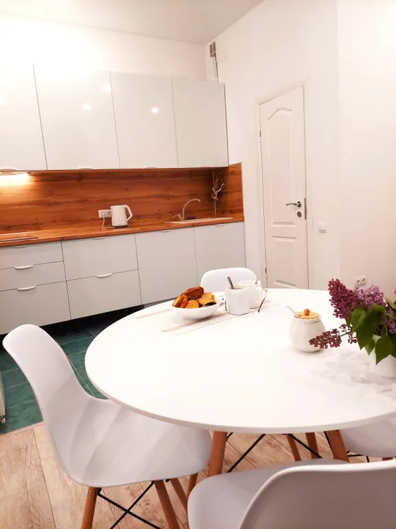 Квартира Квартира Студия Изумруд с новым ремонтом и новой мебелью — Севастополь