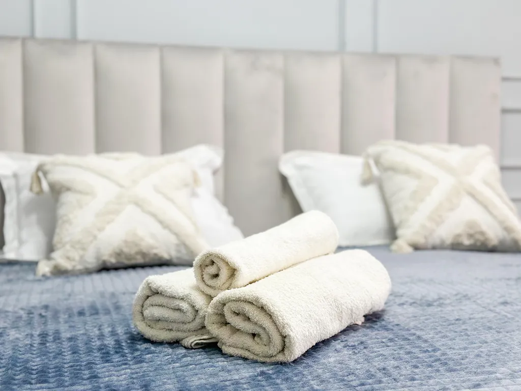 Светлая уютная квартира В ЖК — аренда посуточно в Атырау