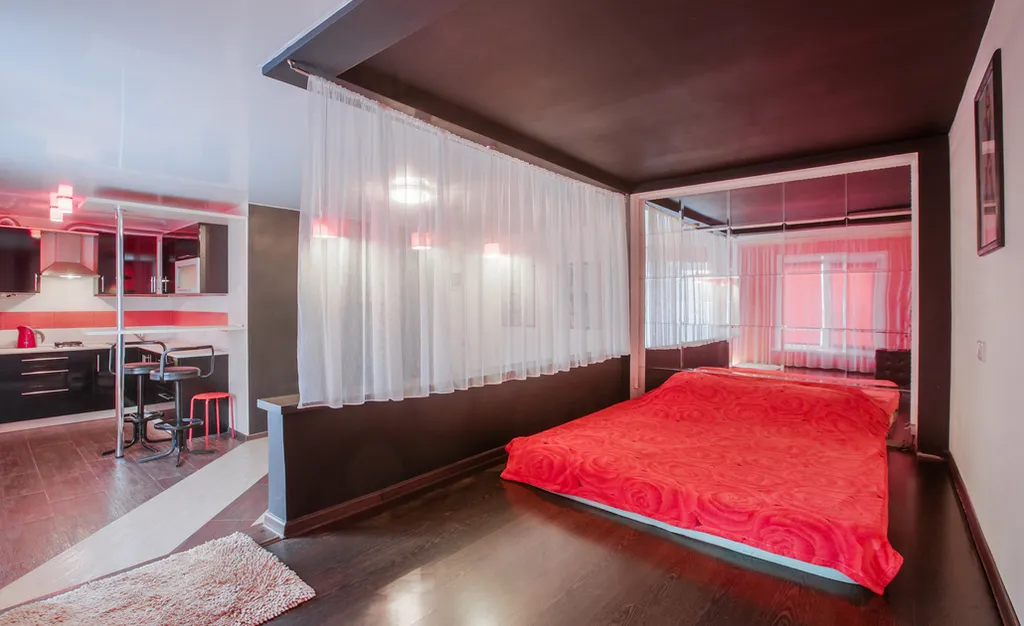 Студия с джакузи