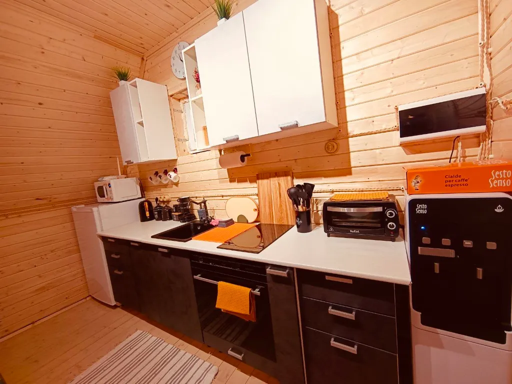 Домик а-фрейм на участке 10 соток